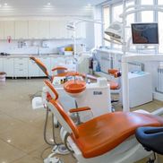 Dental & Beauty Clinic Айнабулак