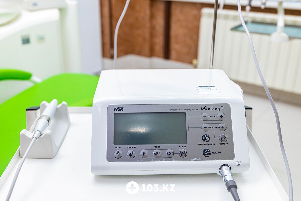 Галерея Сеть стоматологических клиник экспертного класса «Dent-Lux (Дент-Люкс)» - фото 1647545